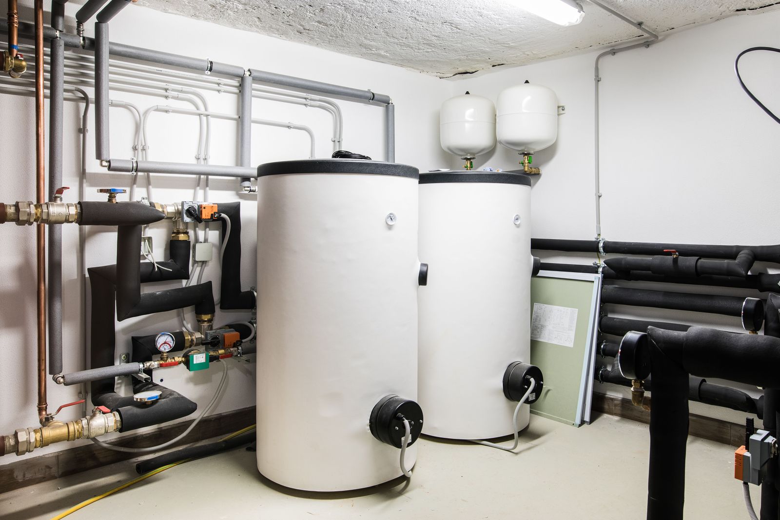 Pufferspeicher Wärmepumpe: Funktion, Leistung, Arten