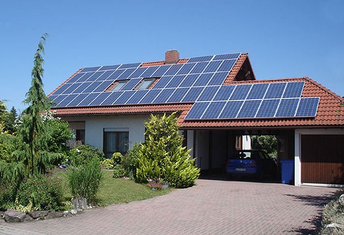 Einfamilienhaus mit einer 10 kWp Photovoltaikanlage